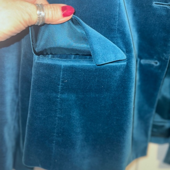 Teal Velvet Blazer - Picture 5 of 5